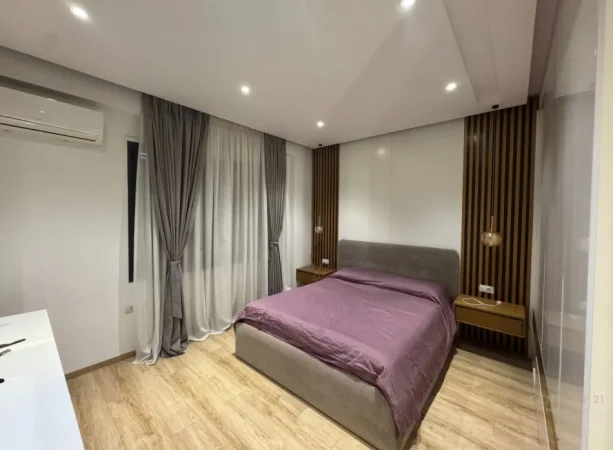 Tirane, shitet apartament 3+1 Kati 3, 144 m² 320.000 € (Kodra e Diellit)