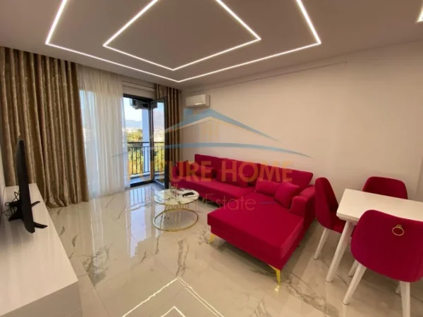 Tirane, jepet me qera apartament 1+1 Kati 5, 75 m² 600 € 