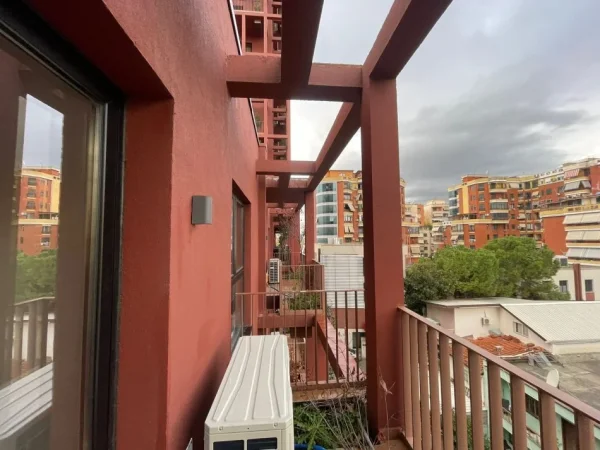 Tirane, jepet me qera ambjent biznesi Kati 2, 300 m² 3.500 € (Astir)