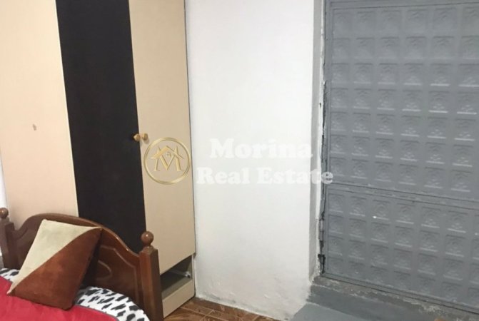Tirane, jepet me qera garsonier Kati 2, 26 m² 180 € (Rruga Dritan Hoxha)