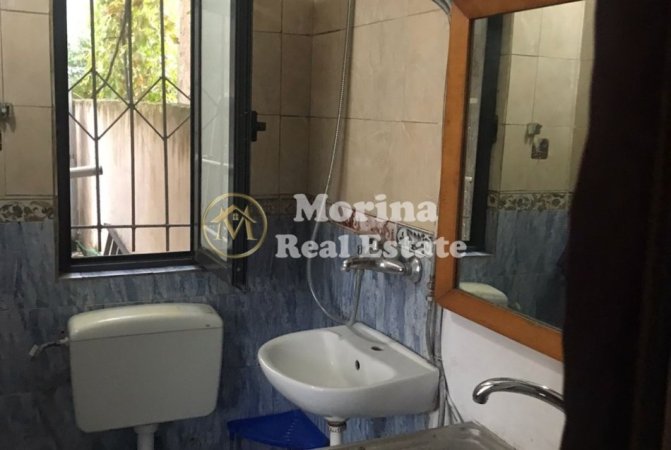Tirane, jepet me qera garsonier Kati 2, 26 m² 180 € (Rruga Dritan Hoxha)
