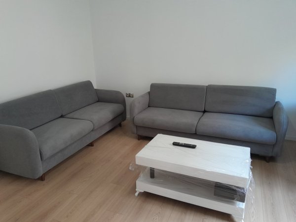 Tirane, jepet me qera apartament 1+1+Aneks Kati 2, 59 m² (Irfan Tomini)