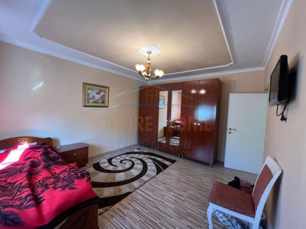 Tirane, shitet apartament 2+1 Kati 4, 90 m² 175.000 € (Rruga e Kavajes)