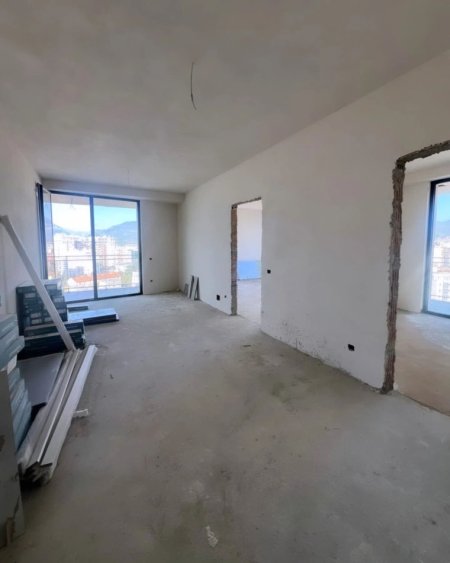 Tirane, shitet apartament 2+1 , 104 m² 208.000 € (Mine Peza)