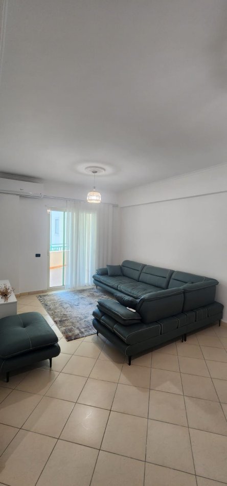 Durres, shitet apartament 2+1+Ballkon Kati 2, 110 m² 140.000 € (Shkembi i Kavajes)