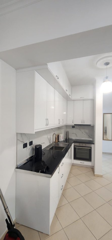 Durres, shitet apartament 2+1+Ballkon Kati 2, 110 m² 140.000 € (Shkembi i Kavajes)