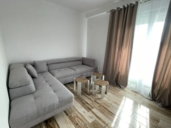 Durres, shitet apartament 2+1+Ballkon , 78 m² 100.000 € (Pishat e Buta)