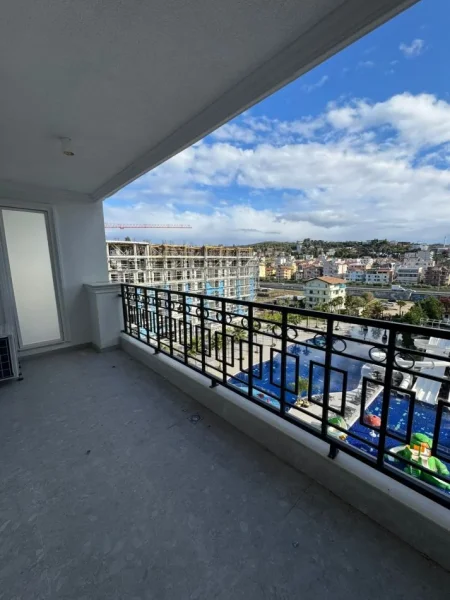 Durres, shitet apartament 1+1+Ballkon Kati 6, 65 m² 120.000 € (Golem)