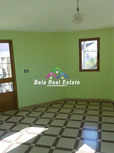 Tirane, jepet me qera dyqan Kati 2, 1.150 m² 11.500 € (kinostudio)