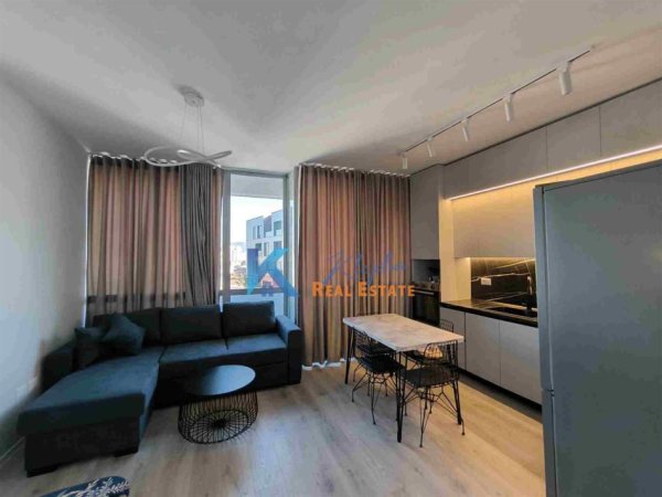 Tirane, jap me qera apartament 1+1+Ballkon Kati 5, 50 m² (Ali Dem)