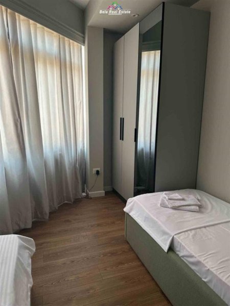 Tirane, jepet me qera apartament 2+1 Kati 2, 70 m² 1.000 € (STADIUMI DINAMO)