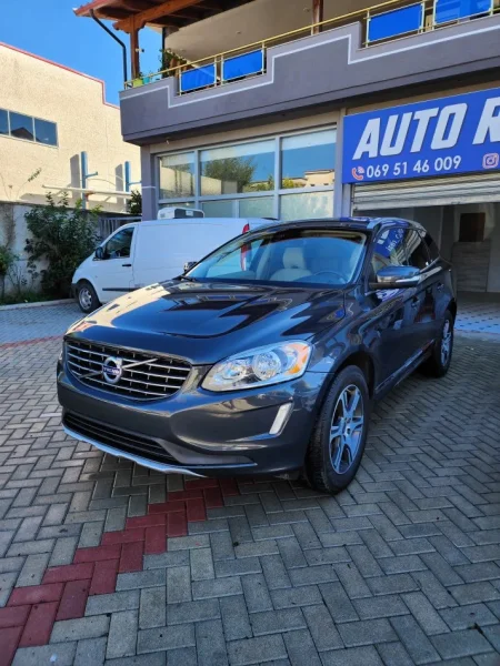 shes SUV | Fuoristrad | Xhip Benzin, gri e erret automatik 164.000 km 11.000€