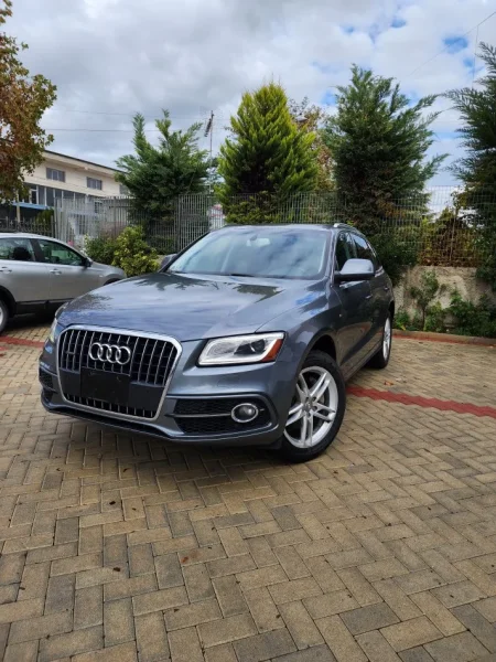 Fier, shes SUV | Fuoristrad | Xhip Audi Q5 Benzin, gri e erret automatik 210.000 km 11000€