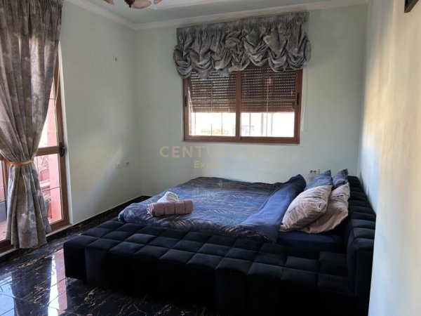 Tirane, jepet me qera apartament 3+1+Aneks+Ballkon Kati 4, 100 m² 650 € (Pazari i Ri)