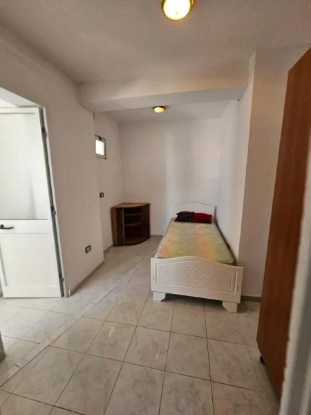 Durres, shes apartament 2+1+Ballkon Kati 5, 57 m² 63.999 € (policia)