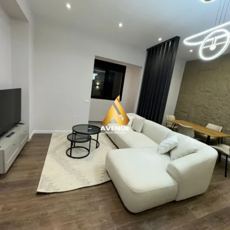 Tirane, jepet me qera apartament 1+1 Kati 1, 75 m² 650 € (Rruga Kodra e Diellit, Tirane)