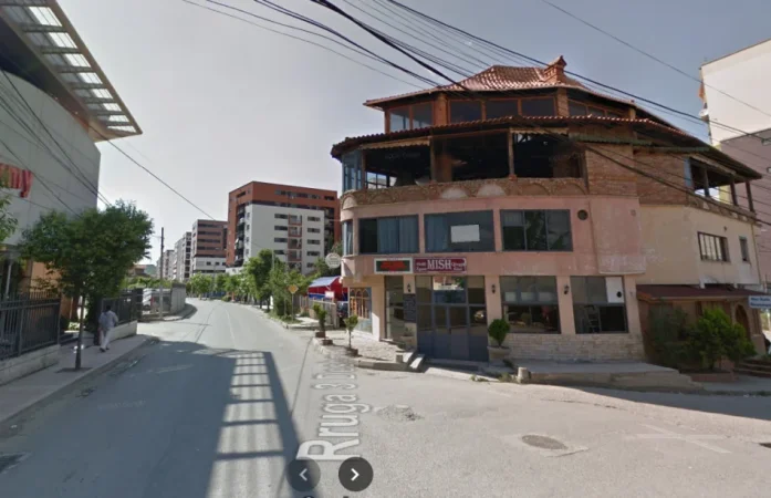 Tirane, shitet apartament 1+1+Ballkon Kati 5, 72 m² 90.000 € (YZBERISHT)