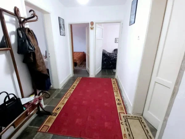 Elbasan, shitet apartament 2+1+Aneks+Ballkon Kati 5, 75 m² 40.000 € (Rr.Beqir Dardha)