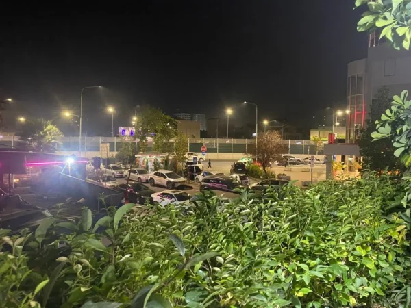 Tirane, jepet me qera apartament 1+1 , 50 m² 400 € (Teodor Keko)