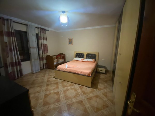 Tirane, jap me qera apartament+verande | Penthouse 2+1+Aneks+Ballkon Kati 2, 150 m² 450 € (Rruga Gergj Legisi)
