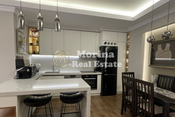 Tirane, jepet me qera apartament 2+1 Kati 2, 85 m² 750 € (Porcelan)
