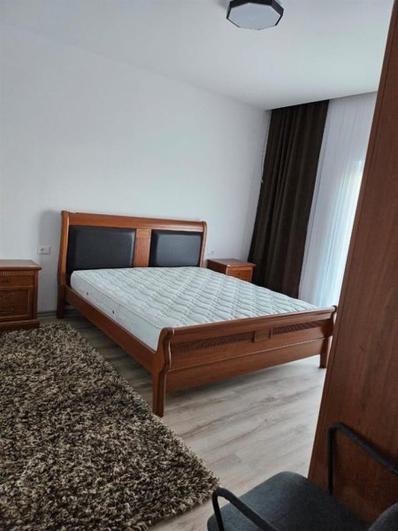 Tirane, jepet me qera apartament 3+1+Ballkon Kati 2, 120 m² 700 € (RRUGA IZET DEDA)