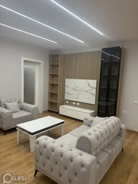 Tirane, shitet apartament 2+1+Ballkon Kati 7, 90 m² 180.000 € (KODRA E DIELLIT)