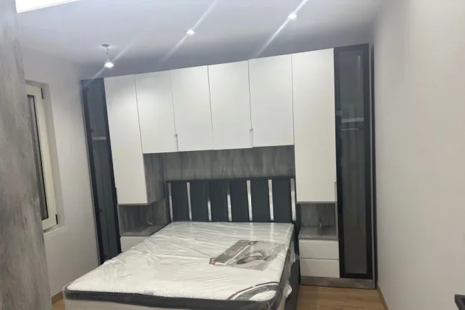Tirane, shitet apartament 2+1+Ballkon Kati 6, 92 m² 180.000 € (Kodra e Diellit)