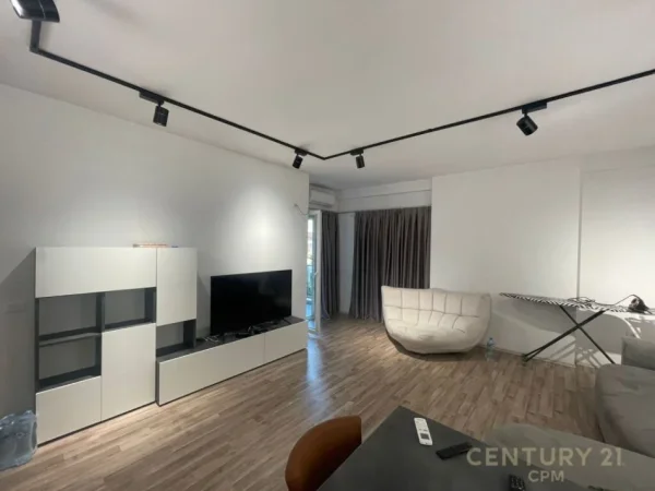 Tirane, shitet apartament 2+1 Kati 2, 111 m² 225.000 € (Ali Demi)