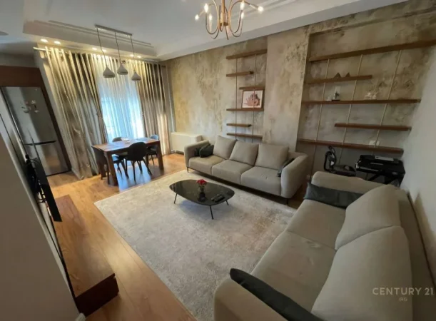 Tirane, shitet apartament 3+1 Kati 3, 154.000 m² 540.000 € (Rruga e Elbasanit)