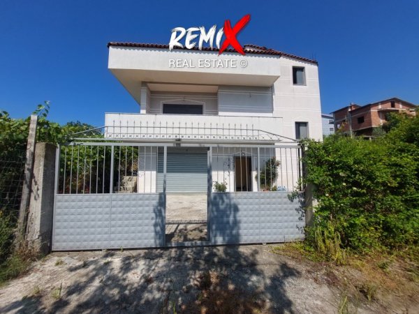 Durres Plazh, shitet Vile 2 Katshe Kati 2, 460 m² 120.000 € 
