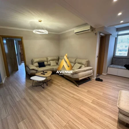 Tirane, shitet apartament 2+1+Ballkon Kati 9, 112 m² 235.000 € (myslym shyri)