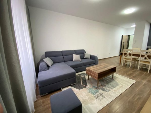 Tirane, shes 3+1 Kati 2, 1.113 m² 200000 € (astir)