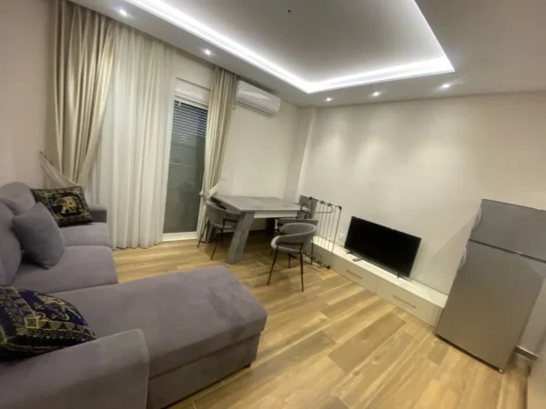 shes 1+1+Ballkon Kati 2, 80.000 € (Golem Durres)