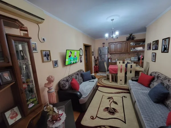 Tirane, shitet apartament 3+1+Aneks+Ballkon Kati 7, 117 m² 165.000 € (don bosko)