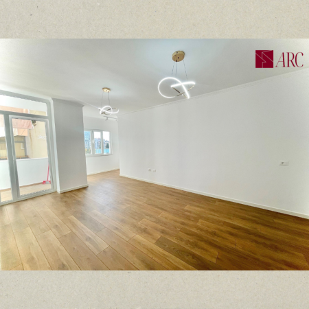 Tirane, shitet apartament 2+1+Ballkon Kati 4, 81 m² 185.000 € (Rruga e Dibres, Medreseja, Tirane)