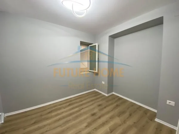 Tirane, shitet apartament 2+1 Kati 1, 75 m² 187.500 € (Myslym Shyri)