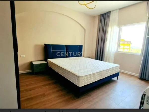 Tirane, jepet me qera apartament 1+1+Aneks+Ballkon Kati 2, 80 m² 700 € (FARKE - RESIDENCA LAKE LAND)