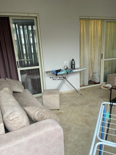 Tirane, jepet me qera apartament 3+1 Kati 2, 105 m² 1.000 € (KOPSHTI ZOOLOGJIK)