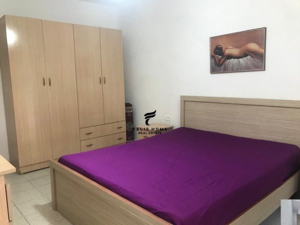 Tirane, jepet me qera apartament 1+1 Kati 1, 55 m² 400 € (LAPRAKE)
