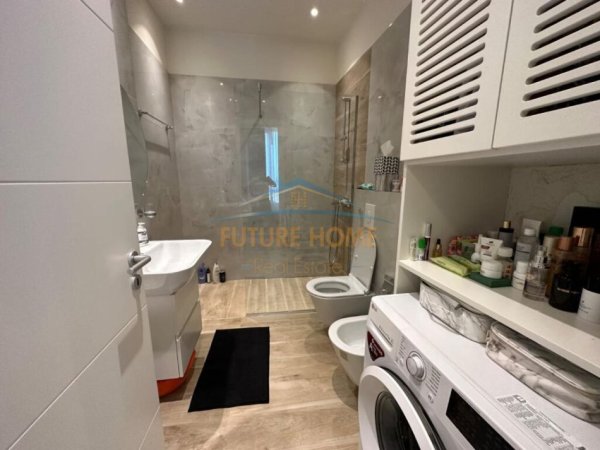 Tirane, jepet me qera apartament 2+1 Kati 11, 126 m² 1.450 € (Rruga e Elbasanit)