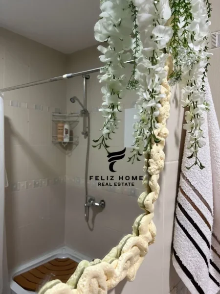 Tirane, jepet me qera apartament 2+1 Kati 5, 75 m² 650 € (LIQENI I THATE)