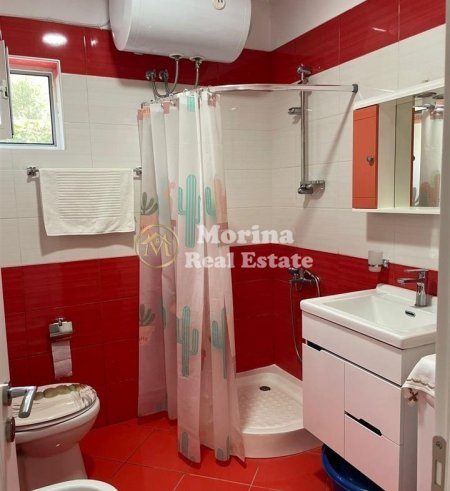 Tirane, jepet me qera Vile 2+1 Kati 1, 250 m² 400 € (Ibe e Siperme)