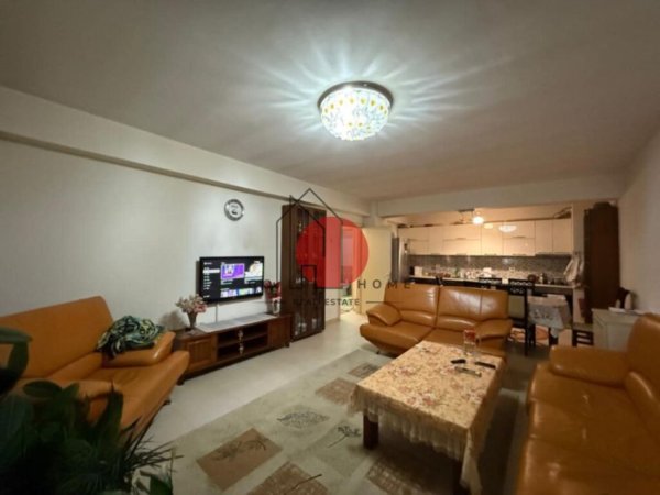 Tirane, shitet apartament 2+1 Kati 12, 125 m² 125.000 € (Malajziani)