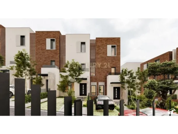 Tirane, shitet Dublex , 202 m² 370.000 € (+355693616499)