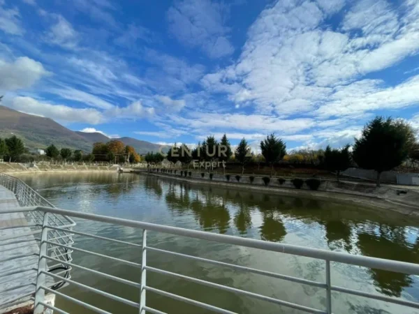 Tirane, shes bar-resorant , 1.128 m² 3.900.000 € 