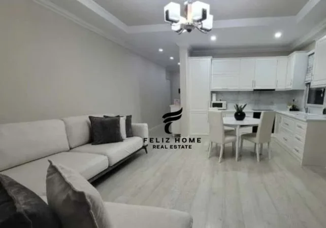 Tirane, jepet me qera apartament 1+1+Ballkon Kati 7, 65 m² 600 € (ASTIR)