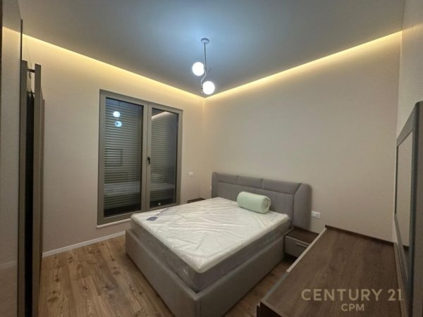 Tirane, jap me qera apartament 1+1+POST PARKIMI , 73 m² 1.000 € (Kompleksi Delijorgji)