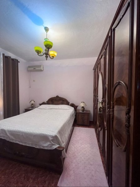 Tirane, jepet me qera apartament 2+1+Aneks+Ballkon Kati 1, 120 m² 460 € (Spitali Ushtarak)