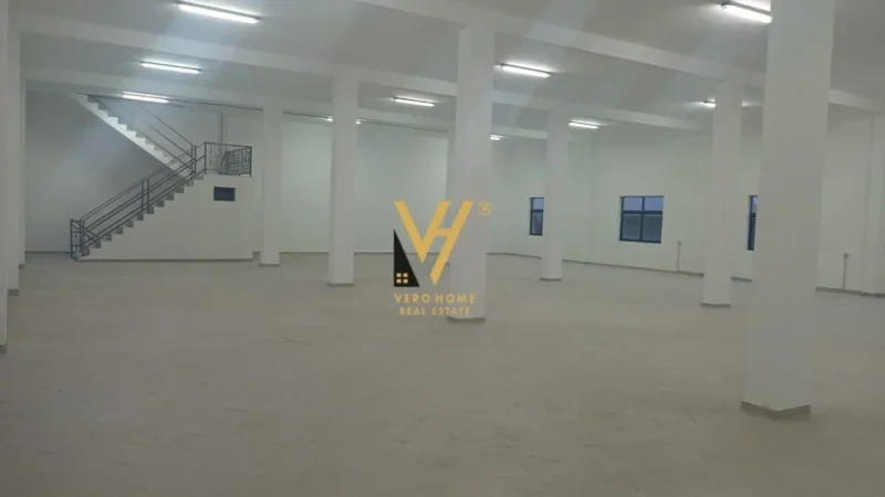 Tirane, jepet me qera magazine Kati 0, 1.500 m² 6.000 € (AKSIN TIRANE- DURRES)